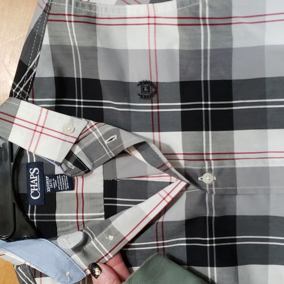 Chaps button down - Picture 2 of 2